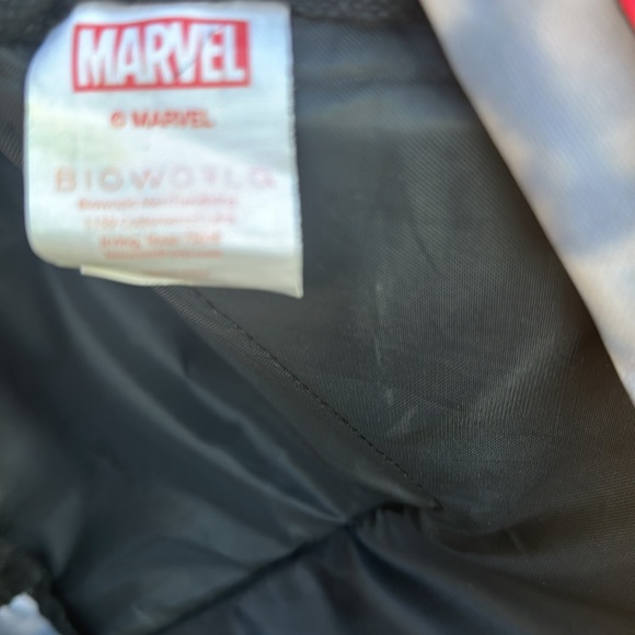 Marvel bundle of two backpacks - Picture 11 of 11